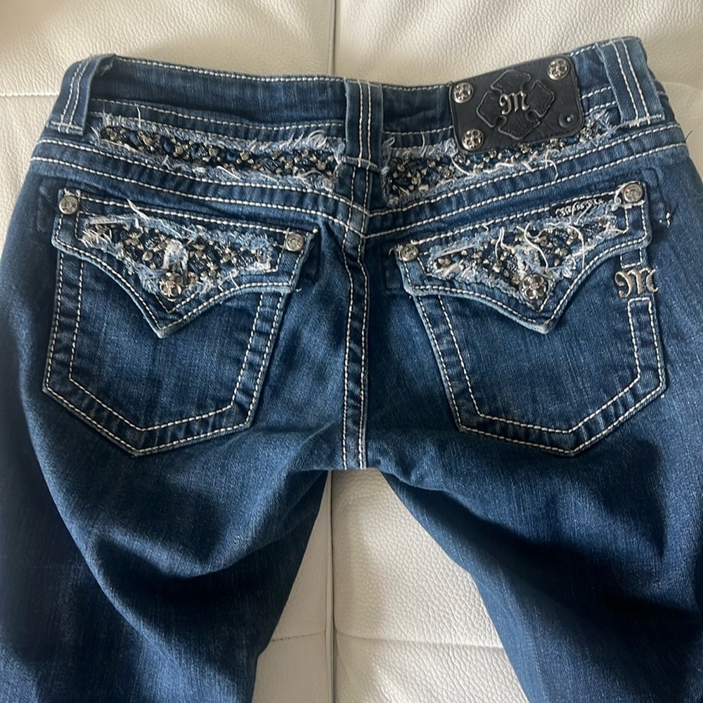 MissMe Rhinestone Bling Embroadered Skinny Jeans